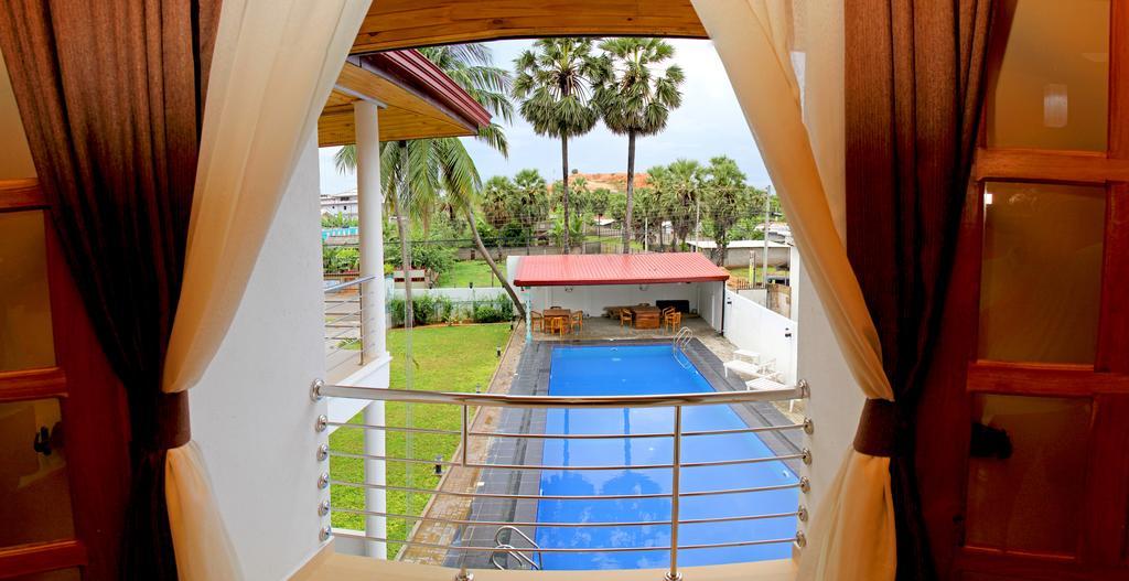 Bluewater Beach Resort Trincomalee Habitación foto