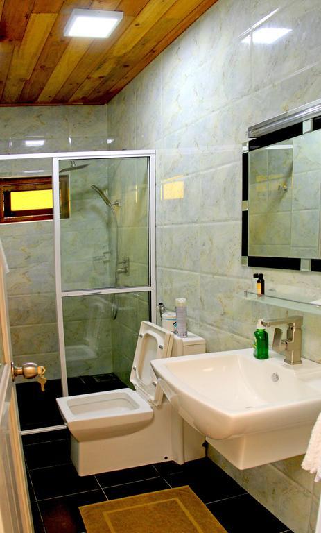 Bluewater Beach Resort Trincomalee Habitación foto