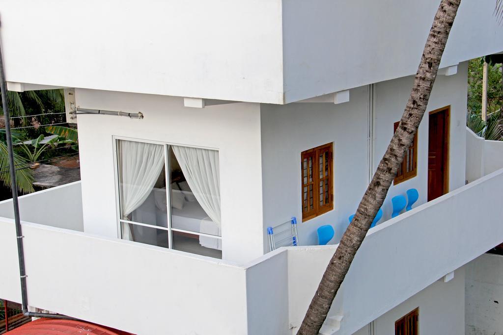 Bluewater Beach Resort Trincomalee Habitación foto